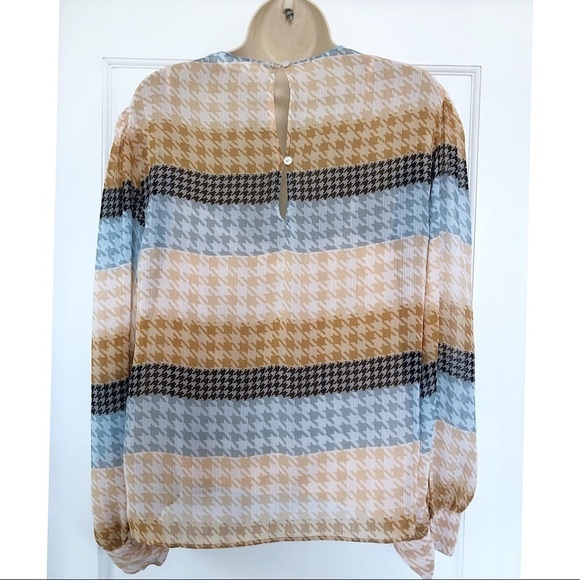 Roller Rabbit Orange Blue Hounds Tooth Print Top - Picture 3 of 7